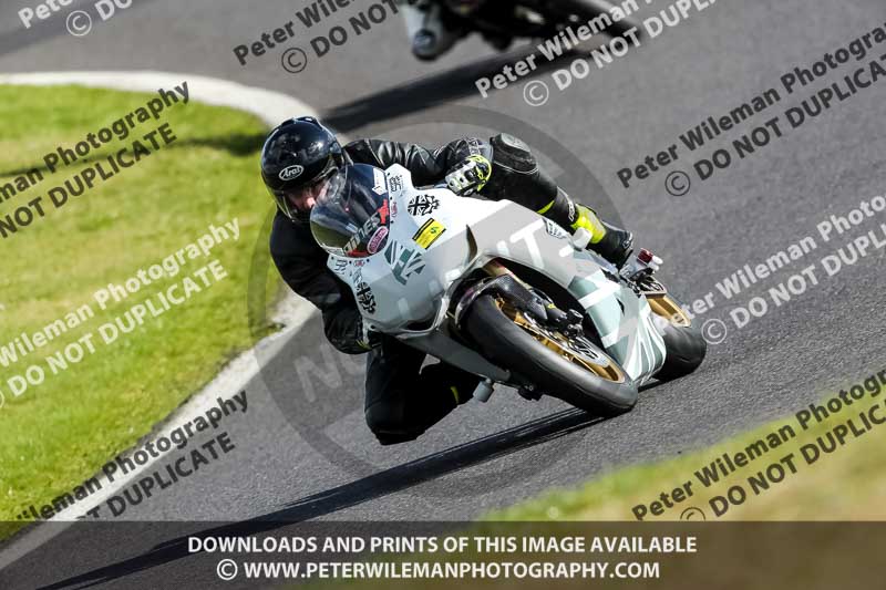 cadwell no limits trackday;cadwell park;cadwell park photographs;cadwell trackday photographs;enduro digital images;event digital images;eventdigitalimages;no limits trackdays;peter wileman photography;racing digital images;trackday digital images;trackday photos